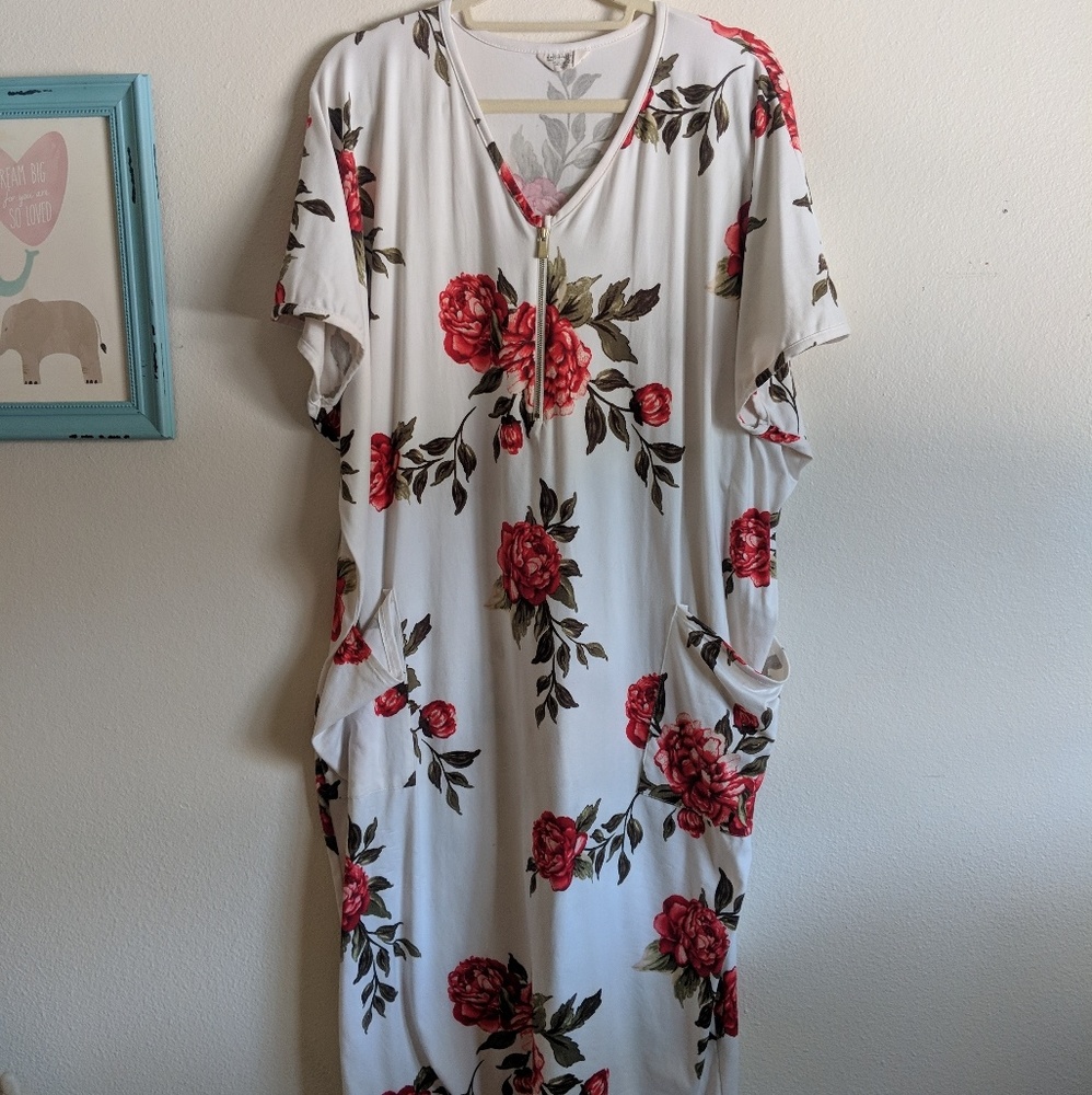 Dwell and Slumber Cocoon Caftan Dress Floral
